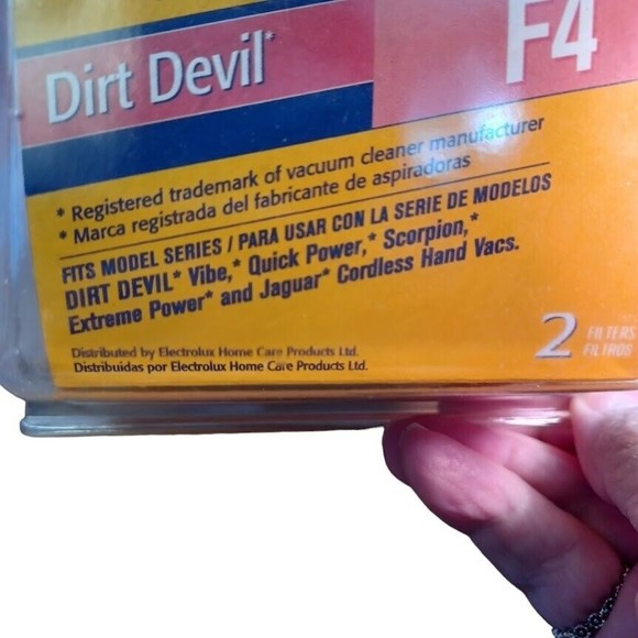 Arm & Hammer Dirt Devil F4 Vacuum Filters Odor Eliminating NEW 1 Pack-2 Filters - Picture 2 of 5